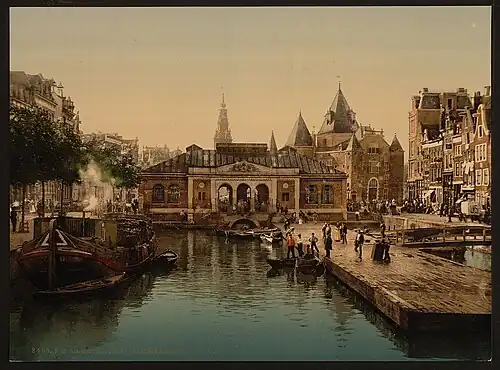 Fishmarket and weighing house c. 1895
