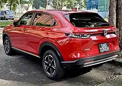 Rear view (pre-facelift, Japan)