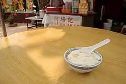Bean curd tong sui (豆腐花)