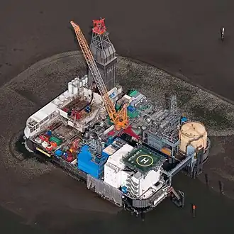 Oil platform Mittelplate includes an accommodation platform