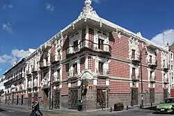 Casa del alfeñique (House of the alfeñique), Puebla. Late 1700s.