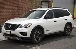 Nissan Pathfinder (R52)