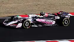 Bearman driving the Haas VF-25 at the 2025 Japanese Grand Prix