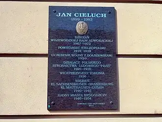 J. Cieluch commemorative plaque at Nr.5