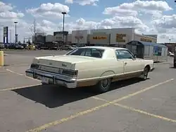 1975-1978 Mercury Grand Marquis 2-door sedan, rear 3/4 view