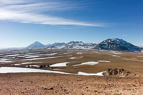 Stratovolcano Juriques and the Atacama Large Millimeter Array.[2]