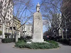 A Joan Güell i Ferrer (1888), by Joan Martorell i Rossend Nobas, Gran Via de les Corts Catalanes with Rambla de Catalunya.