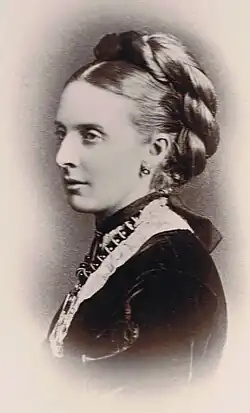 Amelia Frances Harriet Tower, wife to 6th Count.[25]