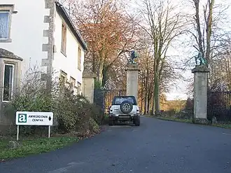 Kilmersdon Lodges, gate piers and gates