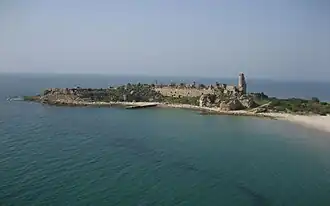 Another view of Château Pèlerin