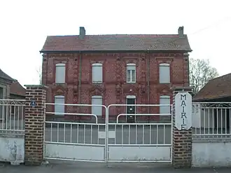 The town hall of Beauvoir-Wavans