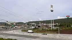 The stretch of U.S. Route 30 in Breezewood, Pennsylvania, is one of the few gaps in the Interstate Highway System. Interstate 70 traffic uses this surface street to connect the untolled interstate highway with the Pennsylvania Turnpike.