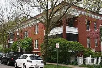 Building at 417–419 Lee Street