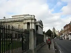 Fence along street frontage of the main block of the Fitzwilliam Museum
