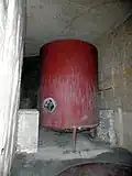 Oil tank