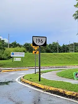 Sign for PR-196 in Cañabón, looking west