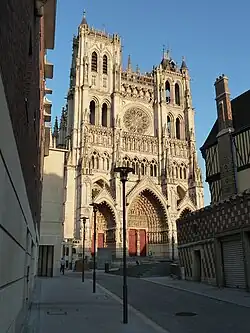 The cathedral seen from the Rue André