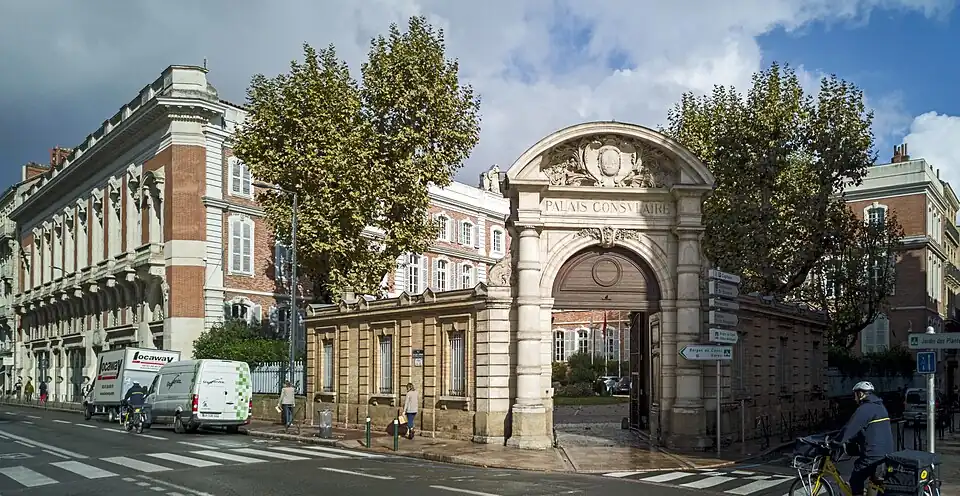 The consular palace seen from place Rouaix&nbsp;[fr].