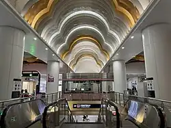 Changping Line concourse