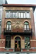Golden House, sgraffiti by Gabriel van Dievoet, Charleroi, 1899.