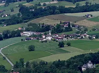 A general view of Avressieux