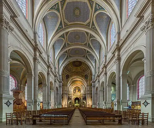 The nave, facing the altar