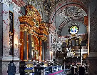 Chapel of Our Lady of Piasek, interior