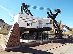 P & H Model 1800 Excavator Shovel #11 – built in 1959