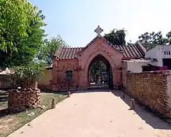 Closed cemetery at British Infantry lines
