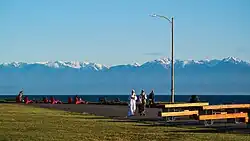 picnic tables at clover point