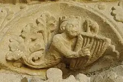 Sculpture of the “musician king” (interior).