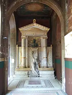 Cour du Mûrier, detail 6