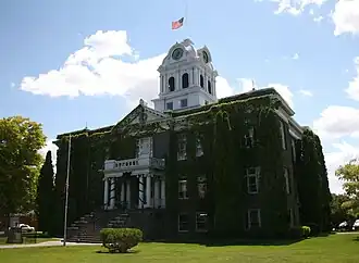 The Crook County Courthouse in Prineville, Oregon