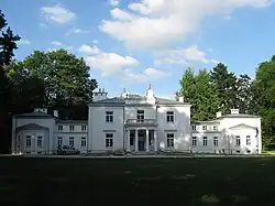 Czesławice Palace