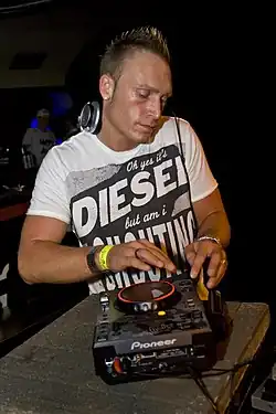 DJ Dean live at Techno4ever.net