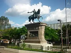 The Salvadoran president and military cavalryman Gerardo Barrios depicted as a Cabalgador. He was a liberal and supported the unity of Central America. From a young age he was part of the army of the last president of the Federation of Central American Estates, Francisco Morazán.