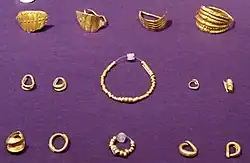 Gold jewellery, c. 1600-1400 BC