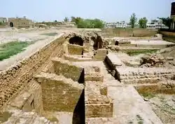 Ferozshah Palace & Tehkhana