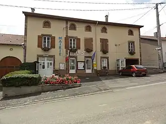 The town hall in Fontenoy-la-Joûte