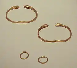Galatian bracelets and earrings, 3rd century BC, Hidirsihlar tumulus, Bolu. Istanbul Archaeological Museum.