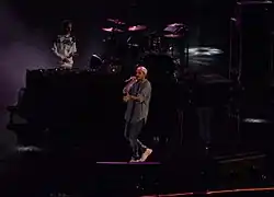 Gemitaiz performing during Wind Music Awards in 2016