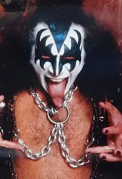 Gene Simmons (1977).JPG