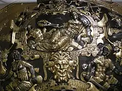 Victory (top cartouche)