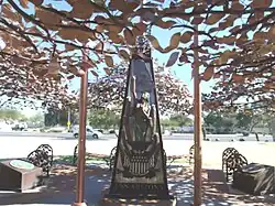 Another view of the Glendale Veteran's Memorial.