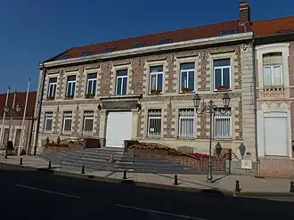 The town hall in Hasnon