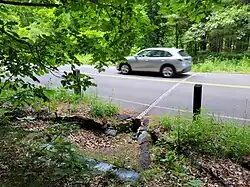 Henry Street showing traffic crossing a tunnel