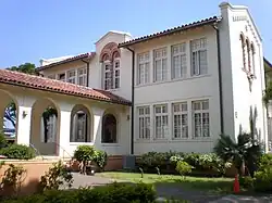 Walkway to Beckwith Hall (E)