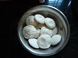 Idlis ready to eat