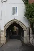 Inner Gate adjoining No 15 College Green