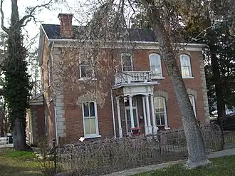 John R. Barnes House
